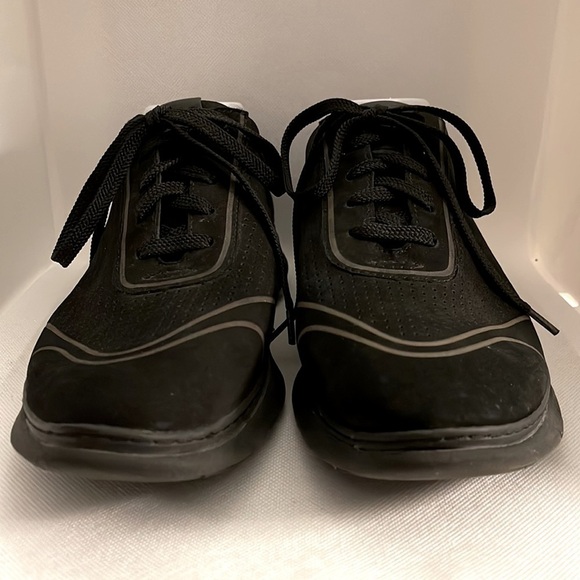 Vionic Riley Casual Sneaker in Black and Grey Size 10 - EUC - Picture 6 of 12